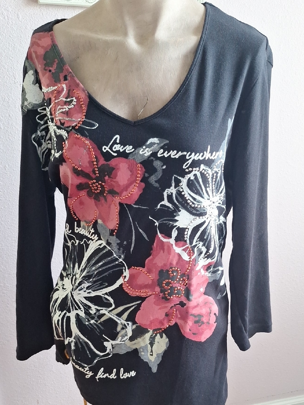 Karen Scott Black Long Sleeve V-Neck Top with Pink Floral Embellishment